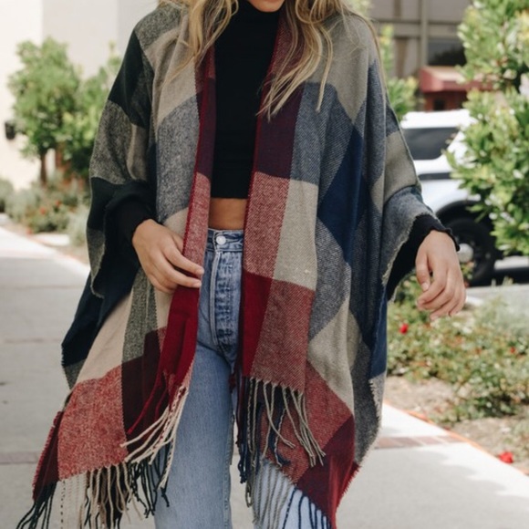 Checkered Ruana - Picture 3 of 6